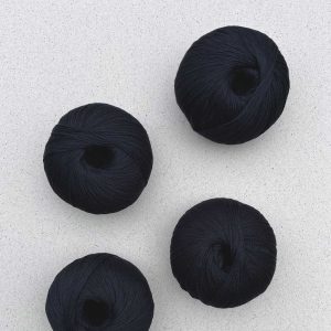 Arctic Pearl 01 schwarz